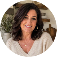 Daphne, Caregiving & Senior Fitness Influencer
