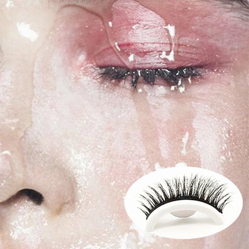 Sticky Eyelashes – Light, Naturally Curled & Eyeliner Effect❤️