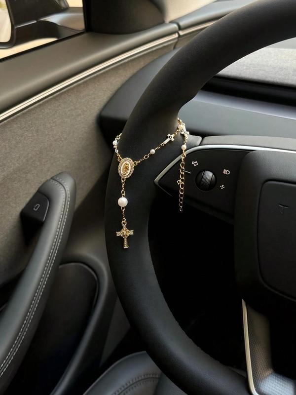 🚗 Unique Retro Steering Wheel Rosary Pendant