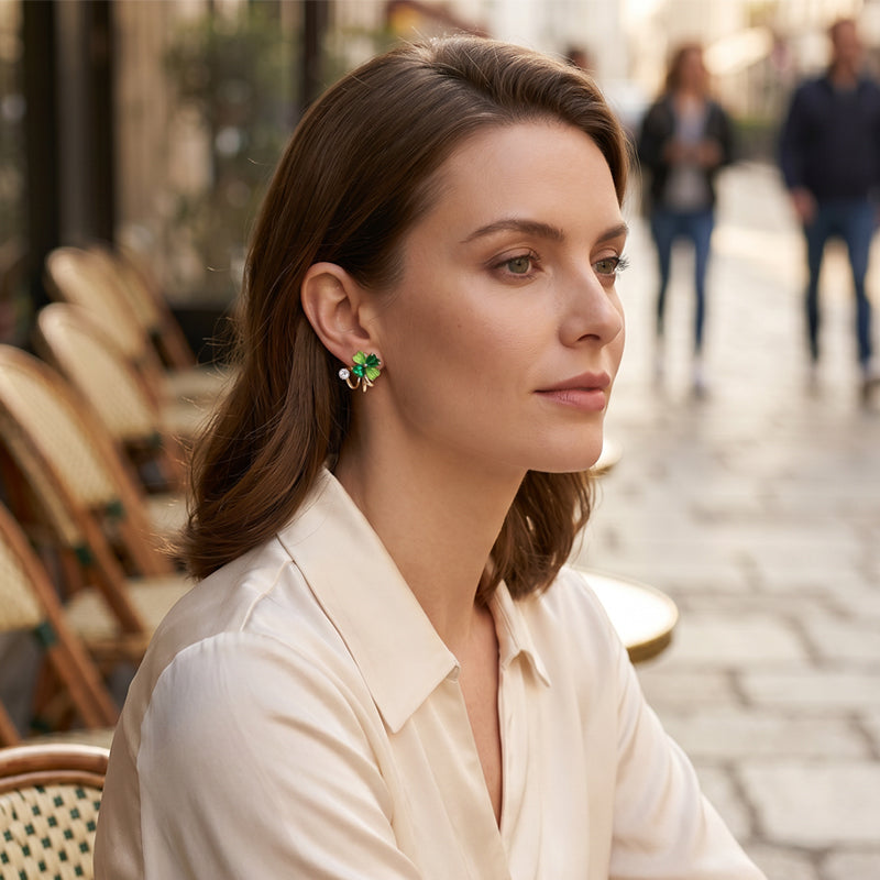 🍀Four-Leaf Clover Huggie Hoop Earrings